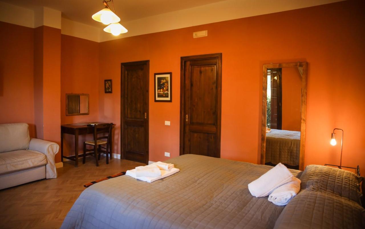 Agriturismo Podere S. Croce Saturnia Exterior foto