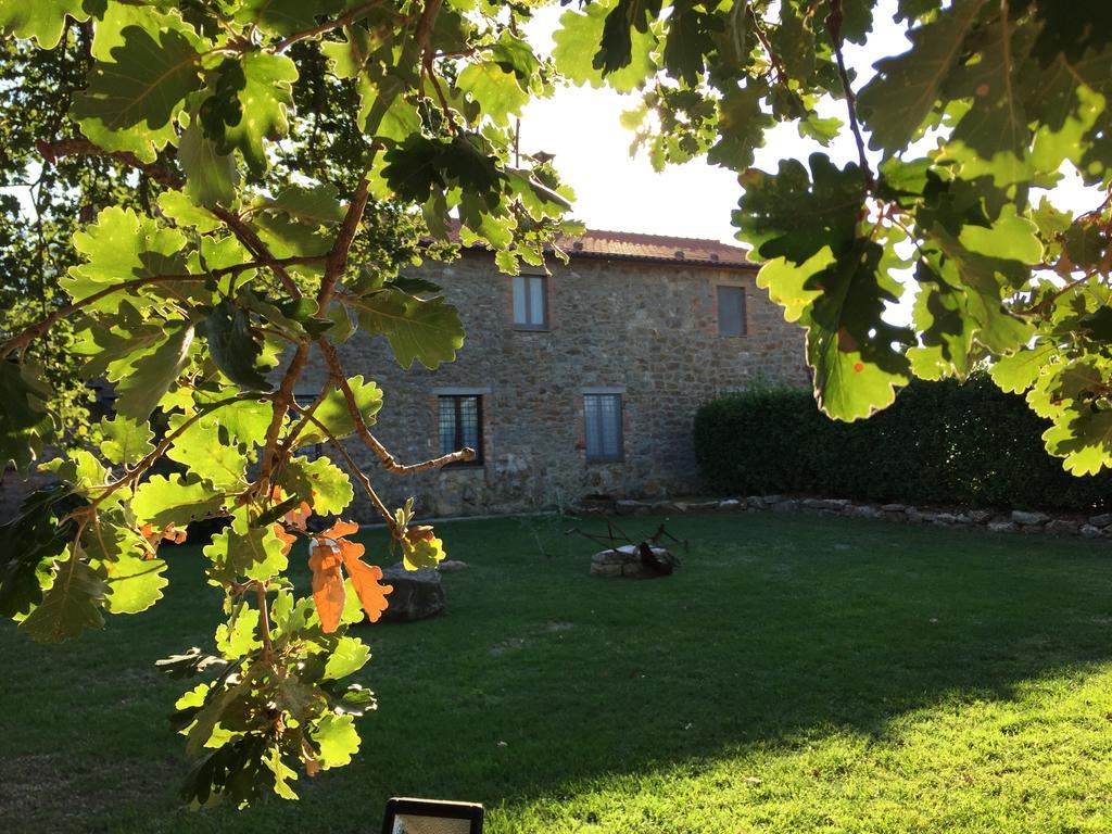 Agriturismo Podere S. Croce Saturnia Exterior foto